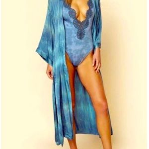 Blue life Robe